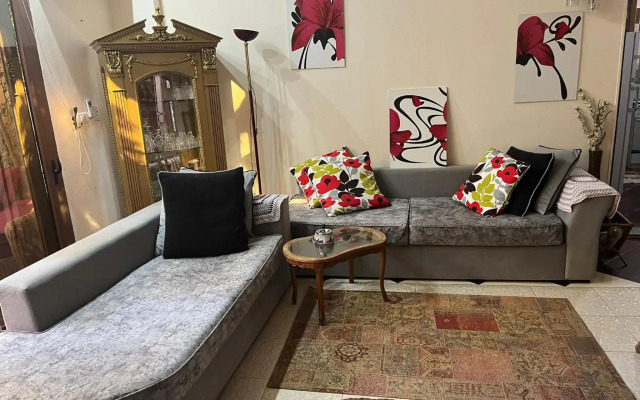 Fifth Settlement Apartment