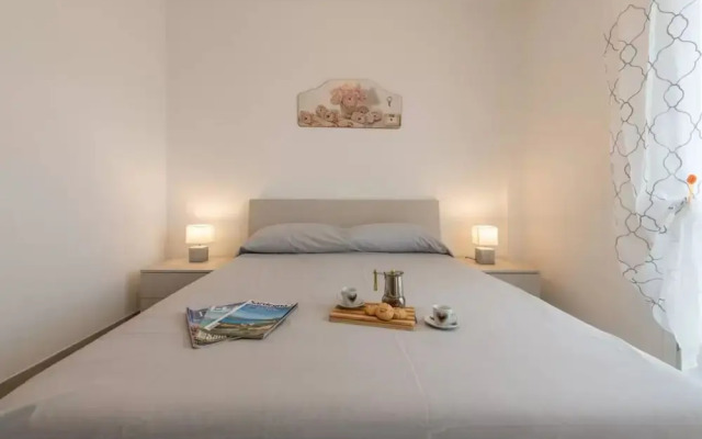 Modern Apartment for 4 Guests Near Alghero Beach