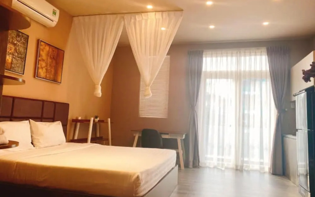 Eva Adam Hotel
