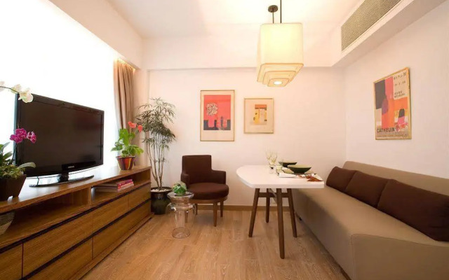 CHI Residence 279