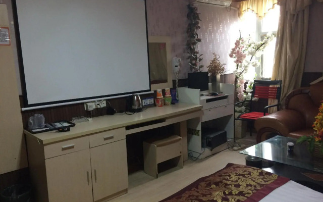 Jiutian Hotel (Baixin Plaza, Baiyun Railway Station, Guangzhou)