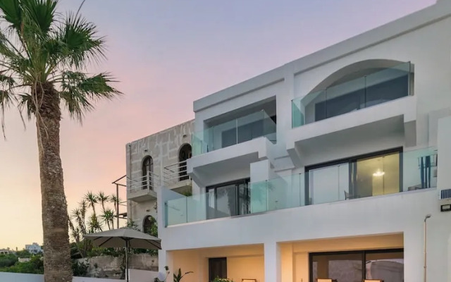 Aspras Luxury Apartments