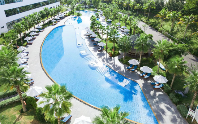 Selectum Noa Resort Cam Ranh