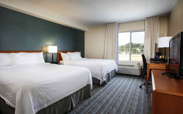 Fairfield Inn & Suites Sudbury