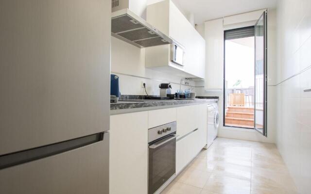 Murallas de Sevilla Apartamento con garaje 4 pax