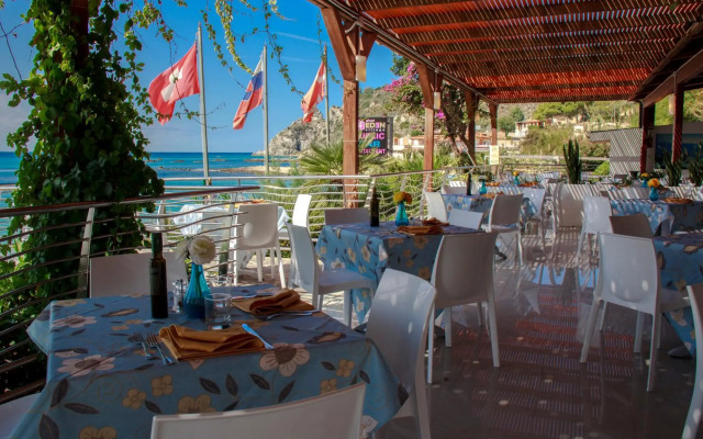 Hotel Village Eden