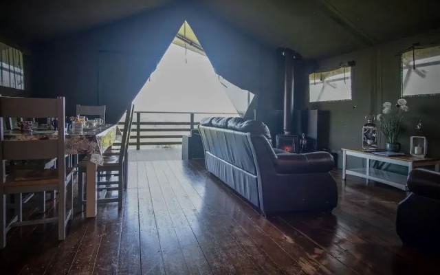 Burryholmes Glamping Tent - Llangennith