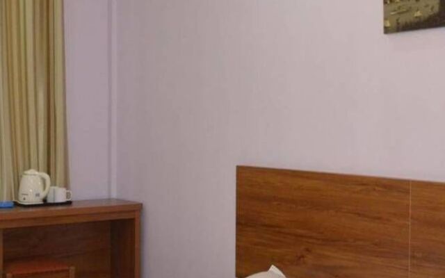 Junru Business Hotel- Qingdao Jinshui Road Branch