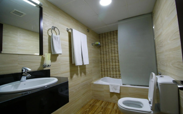 Royal Falcon Hotel