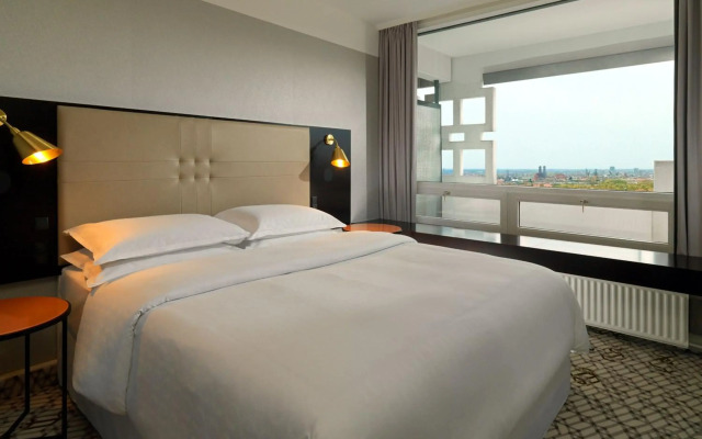 Four Points by Sheraton Munich Arabellapark