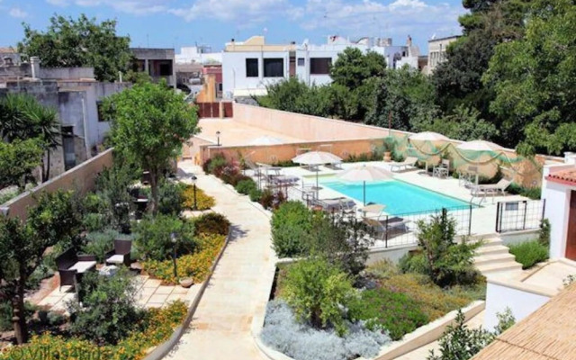 The Courtyard - Lilly