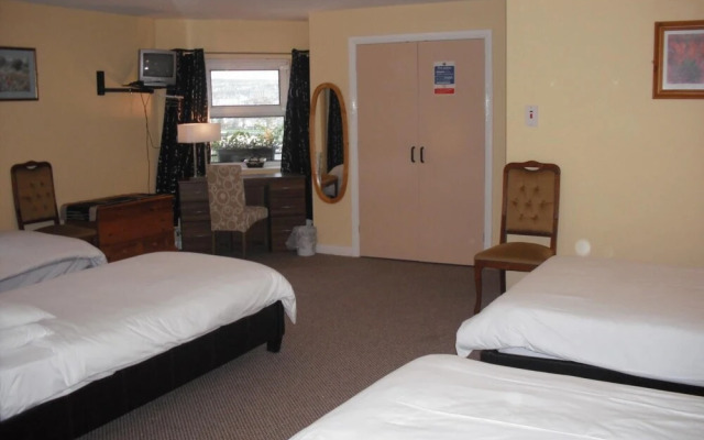 The Iona Inn