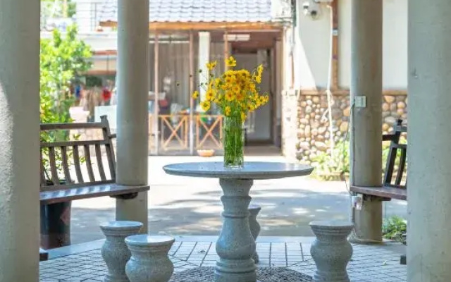 Tonglu Manjiang resident hostel Fuchunjiang shop