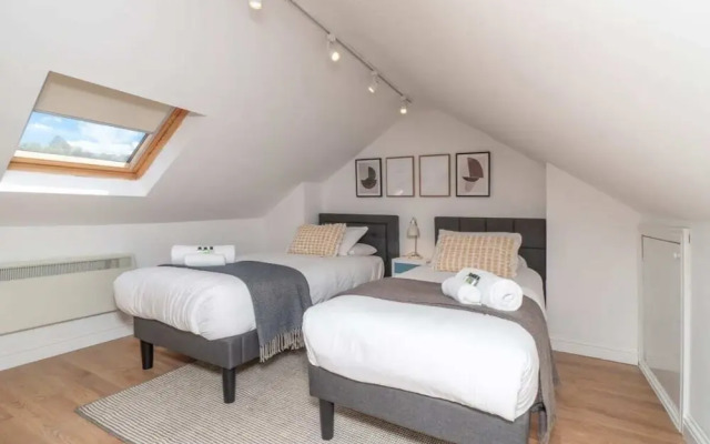 The Pulteney Escape - Bright 4bdr House