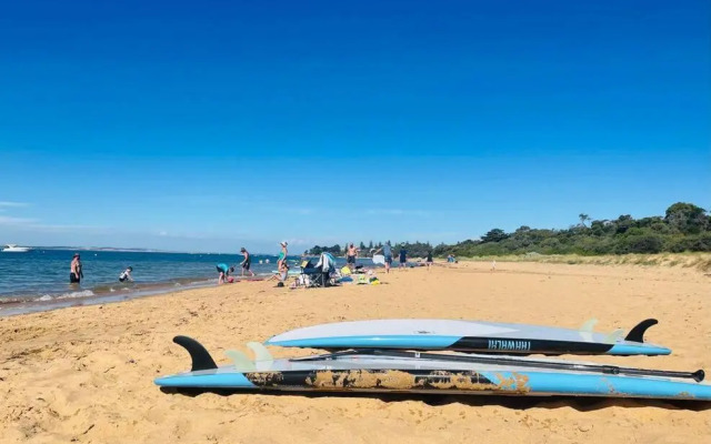 Phillip Island Time - Large home with self-contained apartment sleeps 11