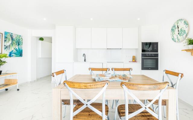 Torre Yago Deluxe 1-2 Levante Beach