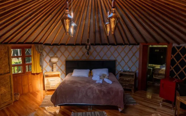 Solar do Oriente - Yurt Ecovillage