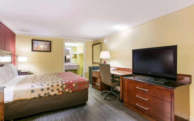 Econo Lodge Frederick I-70