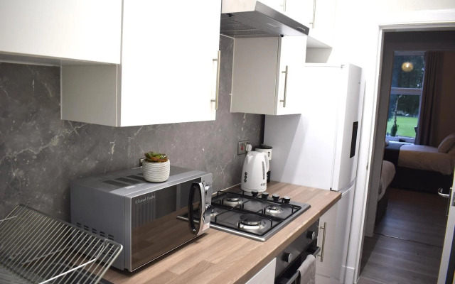 Kelpies Serviced Apartments- Victoria