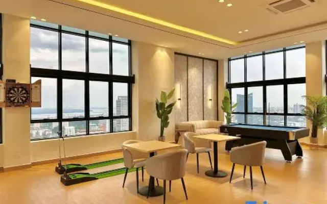 Meldrum Heights Residence Near CIQ JB by Stayrene