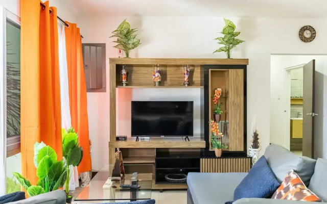 Apt - Gated Community-sleeps 4-balcony-parking