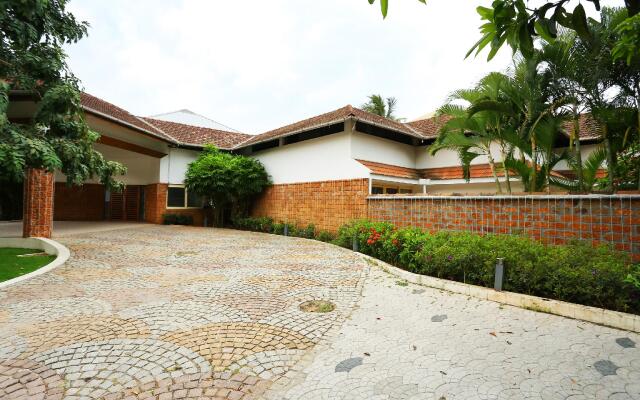 Capital O 29855 Island Inn