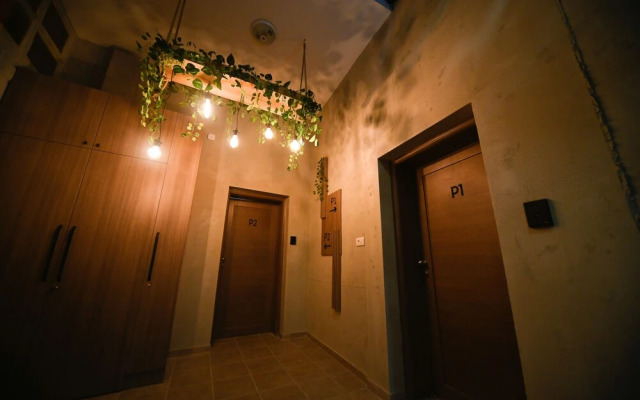 Manoir Apartments