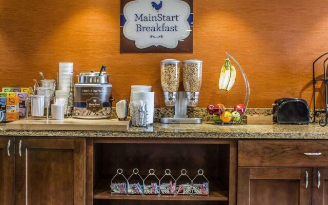 MainStay Suites Coralville - Iowa City