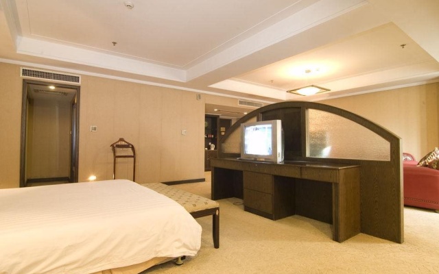 Central International Hotel – Guest Rooms – Wuhan
