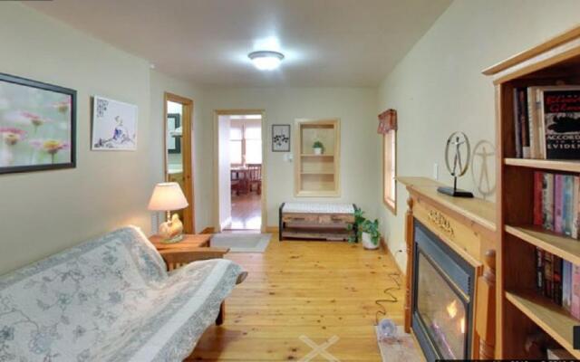 Dewar’s inn and Cottages