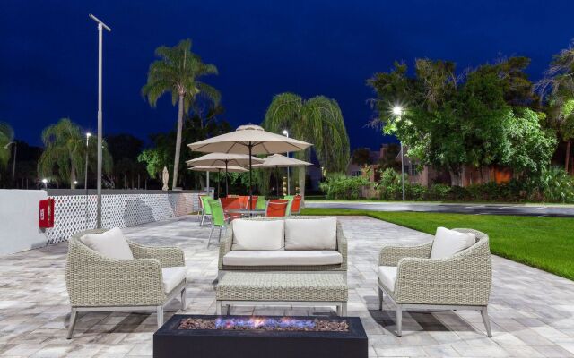 Nobile Hotel Parkway at Celebration Orlando