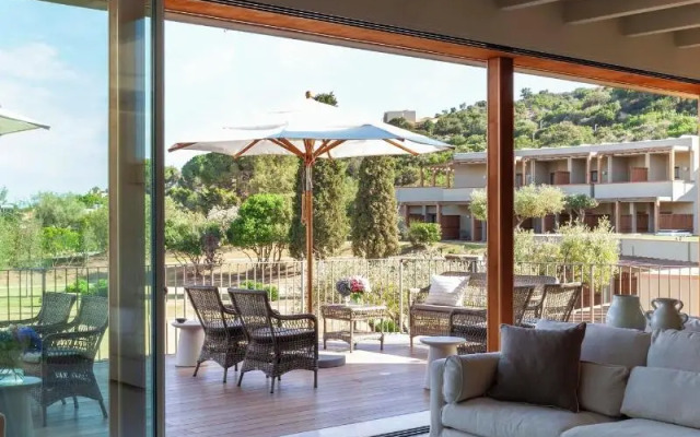 Resort Is Molas Resort