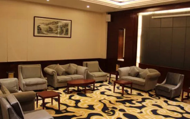 Fugang International Hotel Pingyuan