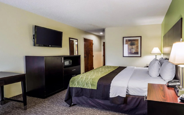 Hometown Inn