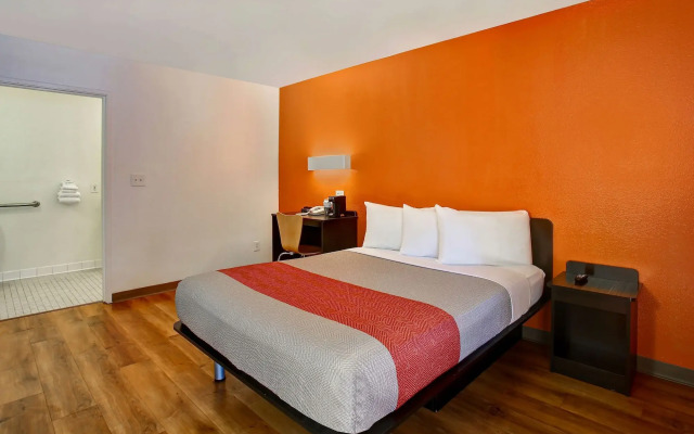 Motel 6 Sunnyvale, CA - North
