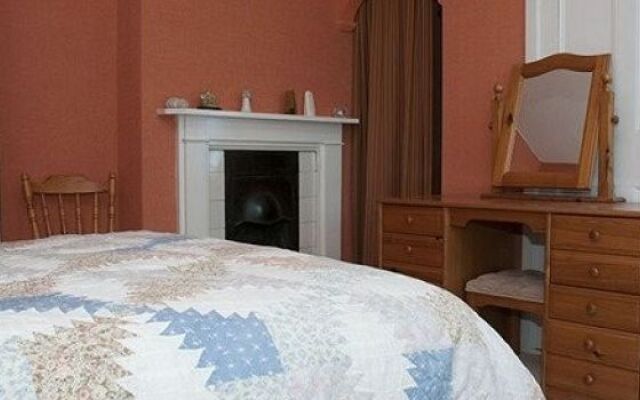 Glanhelyg B&B