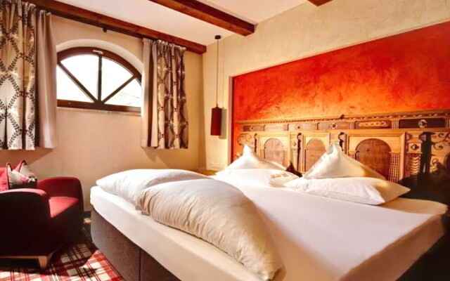 Hotel Berghof Crystal Spa & Sports