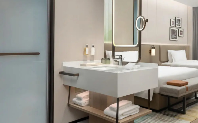 Holiday Inn Hotel & Suites Shanghai Changfeng by IHG