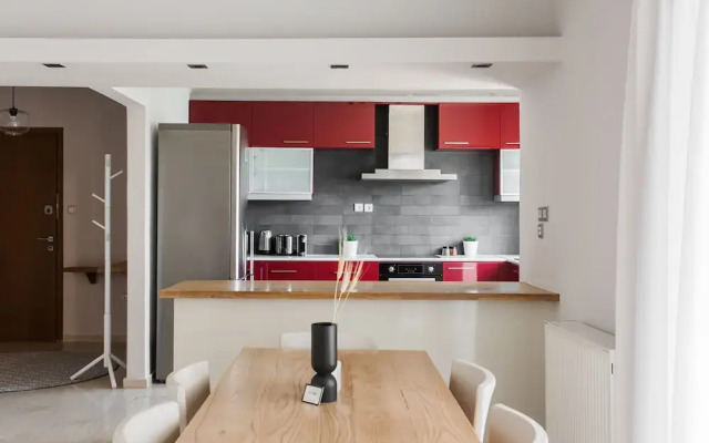 Alluring 2BR Apartment in Marousi