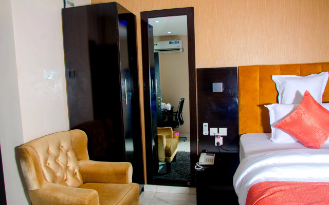 No 95 suites & Apartment