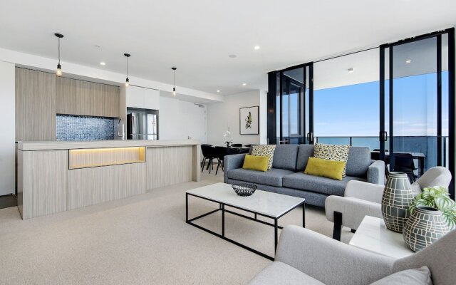 BRAND NEW Qube Broabeach Luxury 2 Bedroom