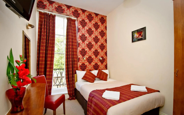 Leigh House Hotel