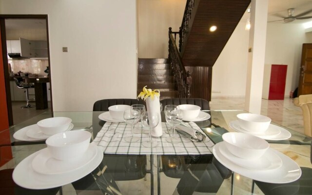 Classy Elegant Terasek Palace