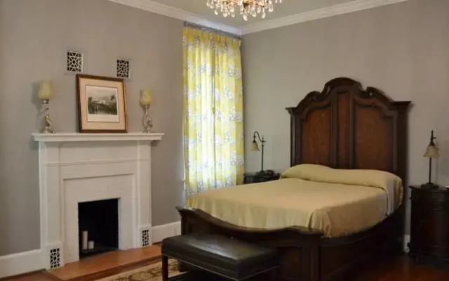 Elm Abode Mansion