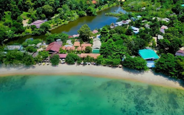 Yuyu Golden Beach