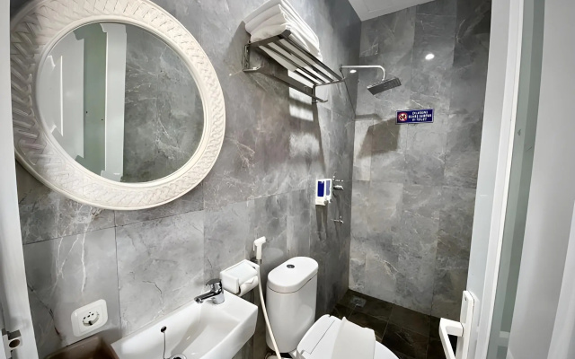 Blue Orchid Hotel