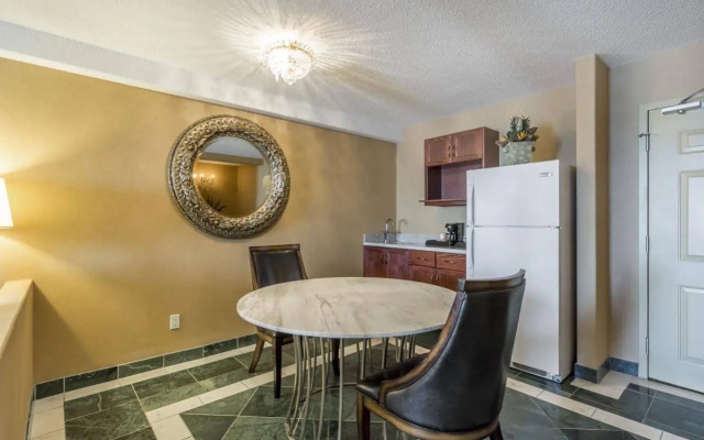 Clarion Hotel & Conference Centre