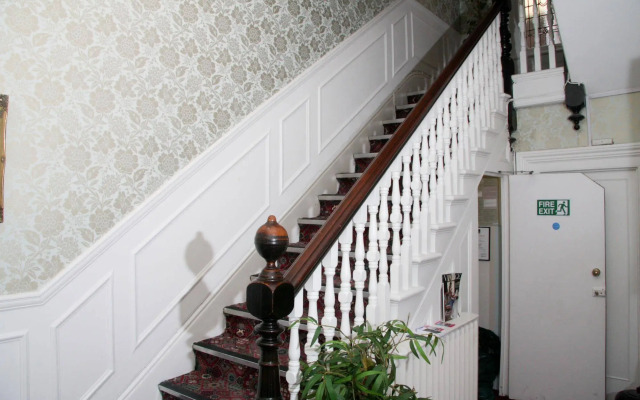Dawson House Hotel