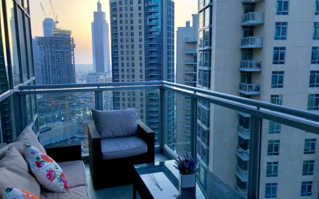 Ultimate Stay 4BR Burj Khalifa view