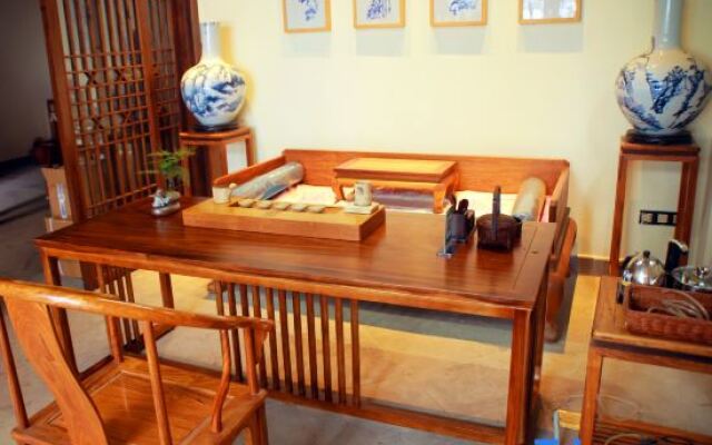 Yuanyuan Huangling She Homestay